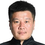  邦本宜裕妻子社交发声事件，媒体求证后揭露真相；铁人队内部澄清，球员忠诚获赞。 体育新闻