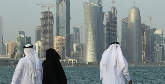  【地缘博弈】霍尔木兹困局深度解析：沙特能源战略的生死抉择 新闻